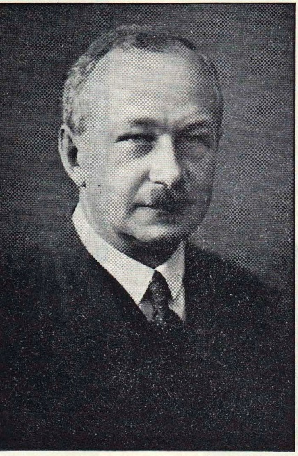 Dr. Jan Klazar - p�edseda klubu